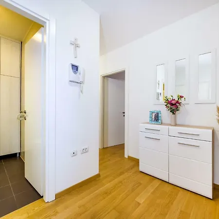 Klarin Apartment